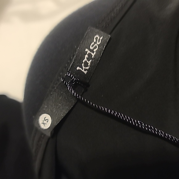 NWT Revolve KRISA one sleeve blouse in black XS - Picture 7 of 7